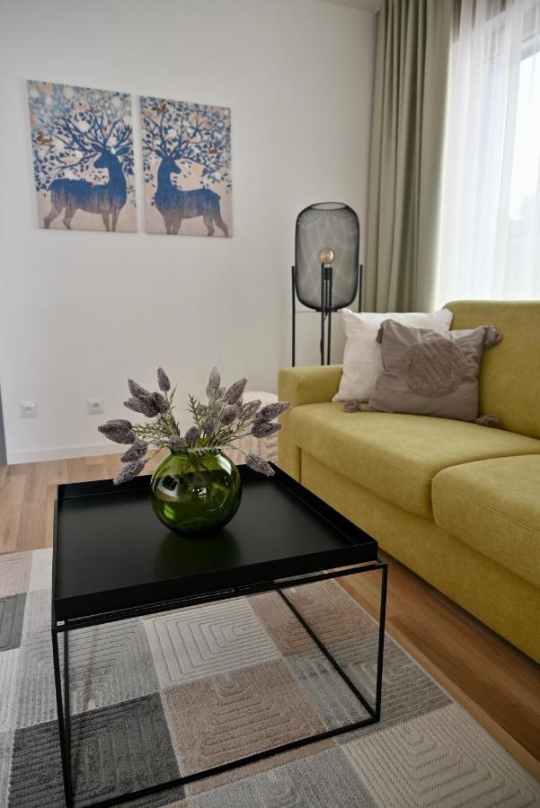 Kubinska Hola - Apartmany Hillside Point โดลนีคูบีน ภายนอก รูปภาพ